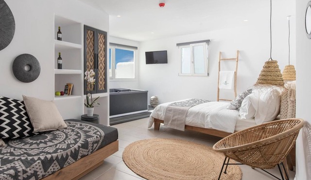 Little Venice Villas in Mykonos