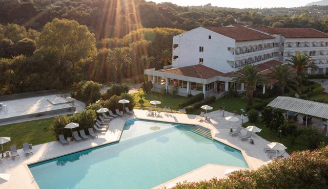 Livadi Nafsika Hotel in Dassia