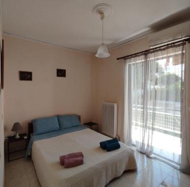 LOCAL Stay in Mytilene