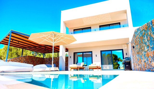 Luxurious 6 persons Villa 'Selene 3' with private pool & mountain and countryside views in Rhodes