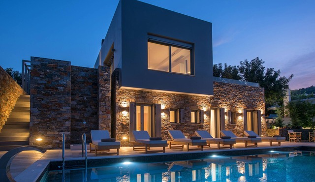 Luxurious Sea View Villa in Agios Nikolaos in Agios Nikolaos