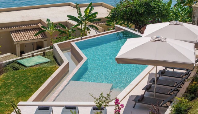 Luxury Beachfront Achillion Bay Villa | Infinity Pool & Breathtaking Sea Views in Mpenitses