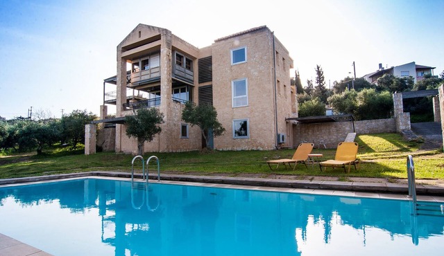 Luxury self Catering Artistic Villa close to the Beach in Chania