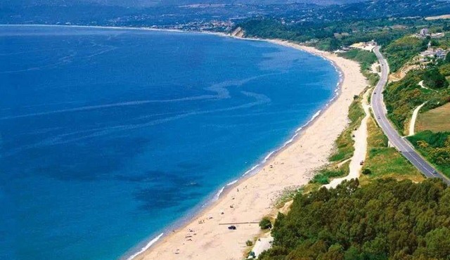 luxury villa with private swimming pool in Preveza