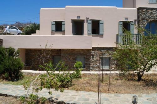 M. Houses 3 in Agios Romanos