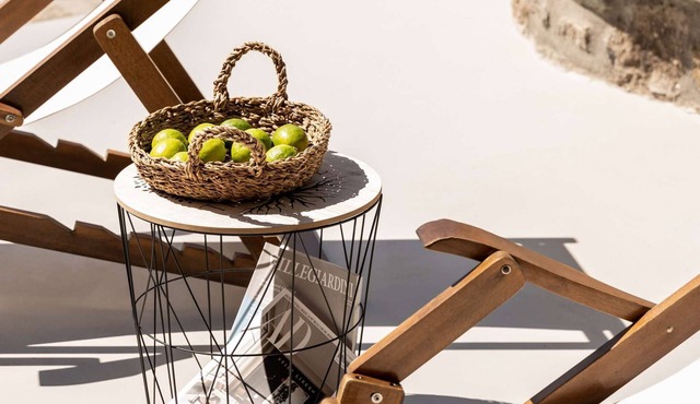 Makani 5.Deluxe Suite with Terrace and Sea View in Mykonos