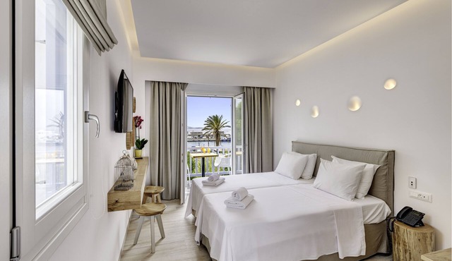 Maki's Place in Mykonos