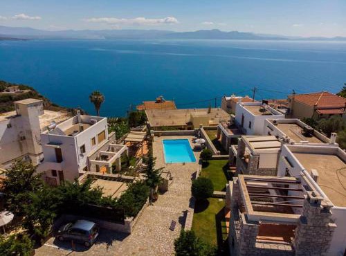 Malvazios Villas Azure Sea Villa in Gythio