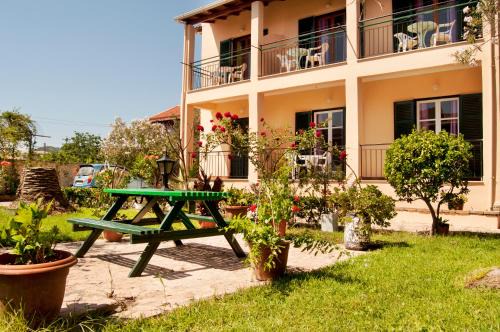Maria's Apartments in Kavos