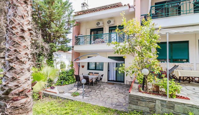 Maria`s House by Rentals Pro - Pefkohori Halkidiki in Pefkochori