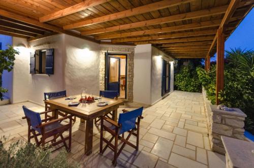 Maria's Village Two Bedroom House 5 in Kampos Paros