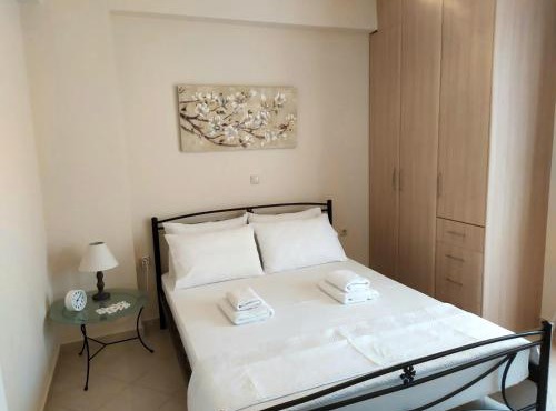 Maridina's seaside apartment! in Kalamata