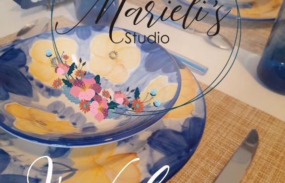 Marieli Studio με Θέα in Perama