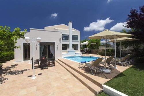 Marigo Villa in Salvia Villas in Skouloúfia