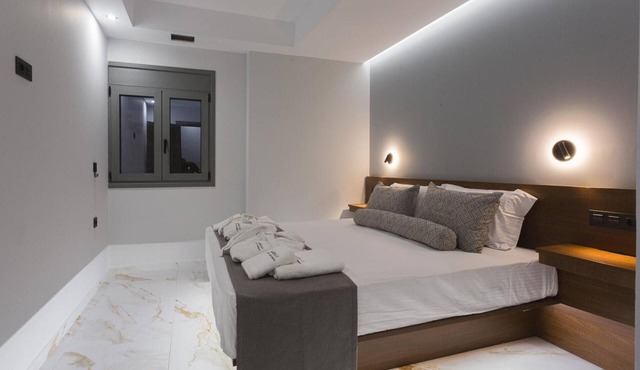 Marina A1 Apartment with Jacuzzi, Sea View, Wi-Fi and Air Conditioning in Kardamyli