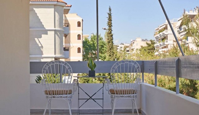 Marousi Fashion n bright 2bd Apt in Marousi