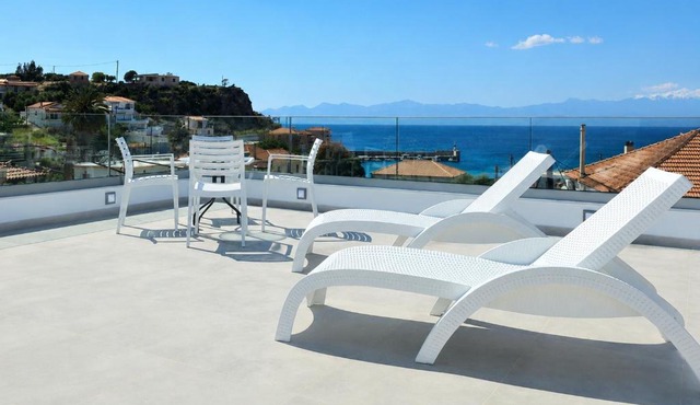 Mary's luxury apartment Elaia 1 in Elia Laconias