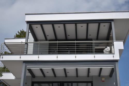 Mathesi Beachfront Apartment in Elia in Elia