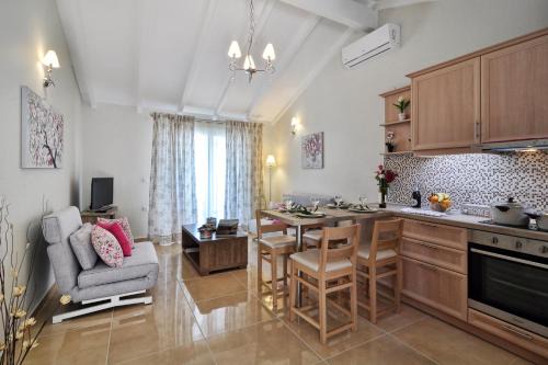 Mazis Apartments in Agios Gordios