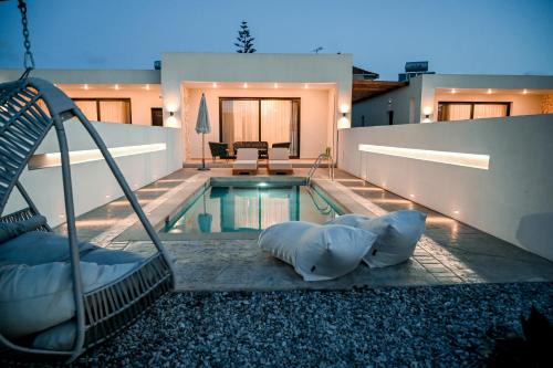 Melior Luxury Villas in Mytikas