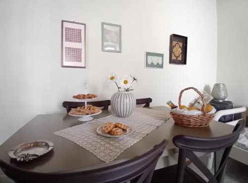 Mesorizi - Ancestral Home, Modern Stay in Mési