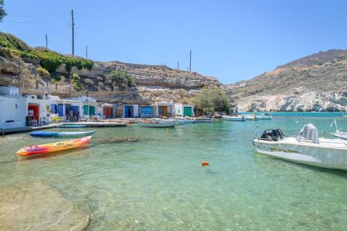 Mimikos Fishermanhouse in Mandrakia
