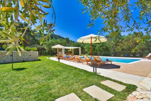 Minerva Estate - Private Complex for 15 guests in Kamára