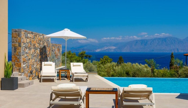 Mirabella Hills in Agios Nikolaos