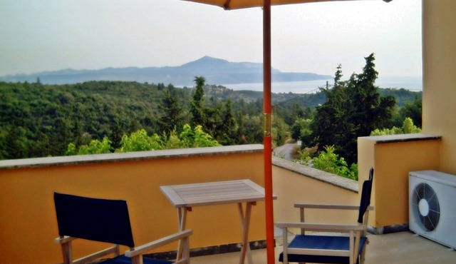 mit Terrasse und Balkon by Interhome in Almyrida