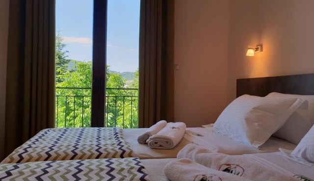 Mondeus Inn Luxury in Deskáti