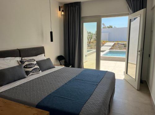Moonlight Hotel in Santorini