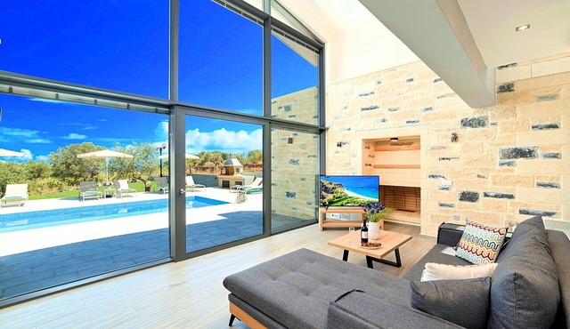 Moonlight Maxima Villa 2 Heated Pools 30 guests in Georgioupoli