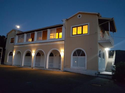 Mountain View House in Gardeládes