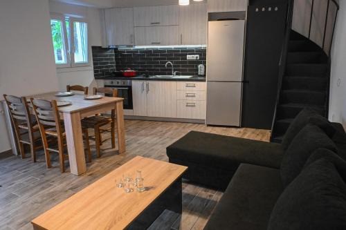 Mournia Apartment in Kroústas
