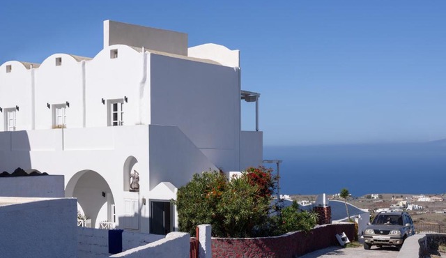 Muses Cycladic Suites in Oia
