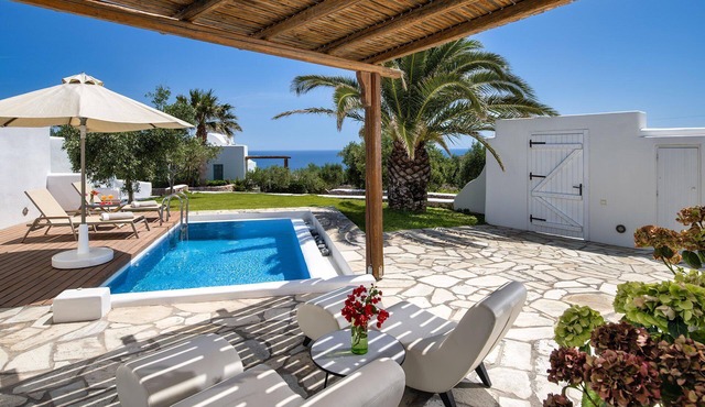 My Rental Homes - Guest House Livas with private pool, panoramic views in Fira