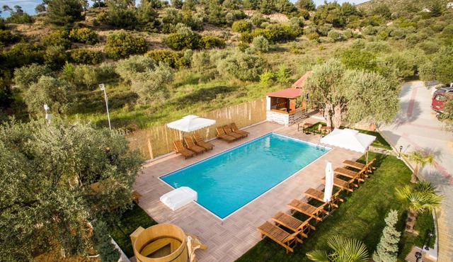 Mythos Bungalows in Potos