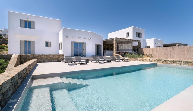 NEW - Villa Apiro - MG Villas Mykonos in Kalafatis
