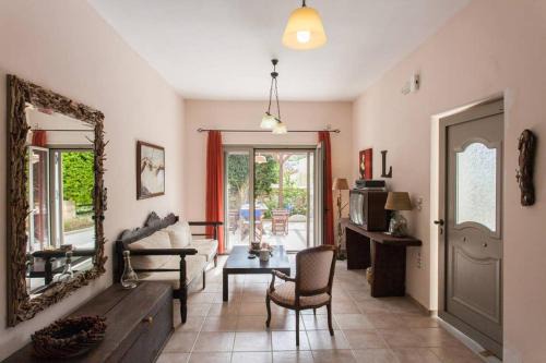 Nikolis Vacation House in Vrísai
