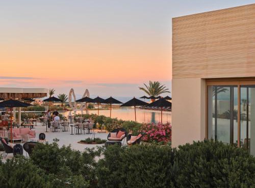 Noūs Santorini, a Member of Design Hotels in Mesaria