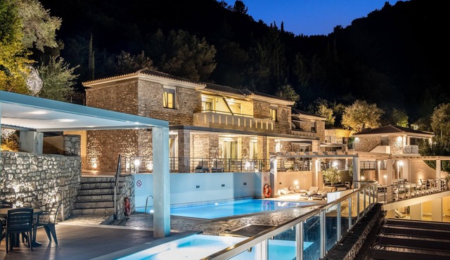 Now you can do your happy-dance, cause you've just found YOUR place :-) in Lefkada