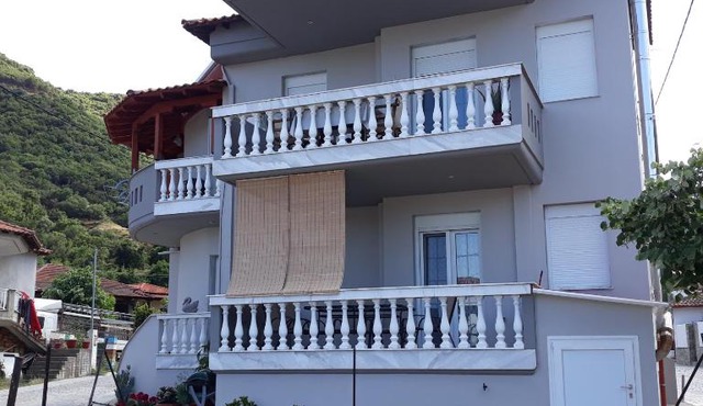Nymfes House. in Sykia Chalkidikis