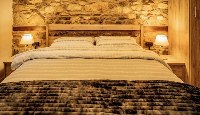 Offers family rooms with private bathrooms, air-conditioning and free WiFi. in Sochos