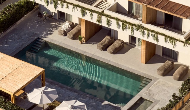 ÒLA Exclusive Residence, with Pool & Beach Access in Zakynthos