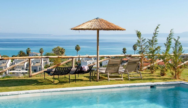 Olive Grove Panorama Suite Pende in Chaniotis