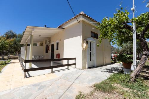 olivensun bungalow 1 in Gythio
