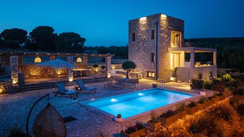 Olivia Prestige Villa in Tragána