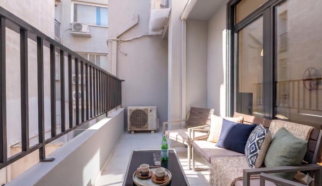 Omian Pearl Residence Pangrati & Balcony in Athens