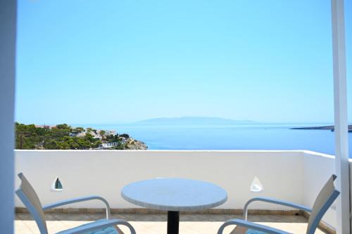 Oneiro Rooms Kythnos in Kanala