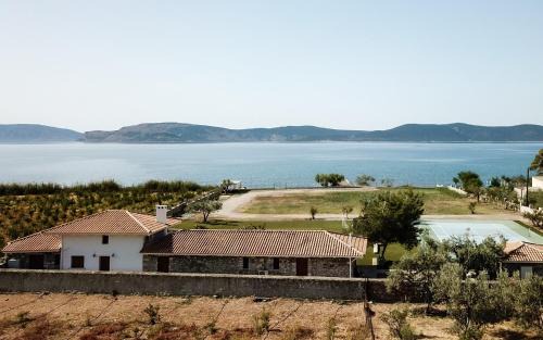 OpenSea Villa in Thermisia